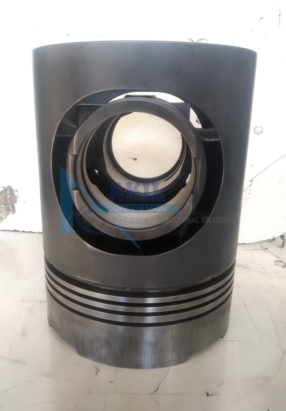 MAN B&W 28/32 Piston